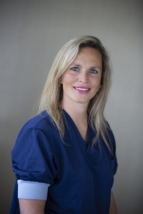 Dr. Lieselotte De Bruyn